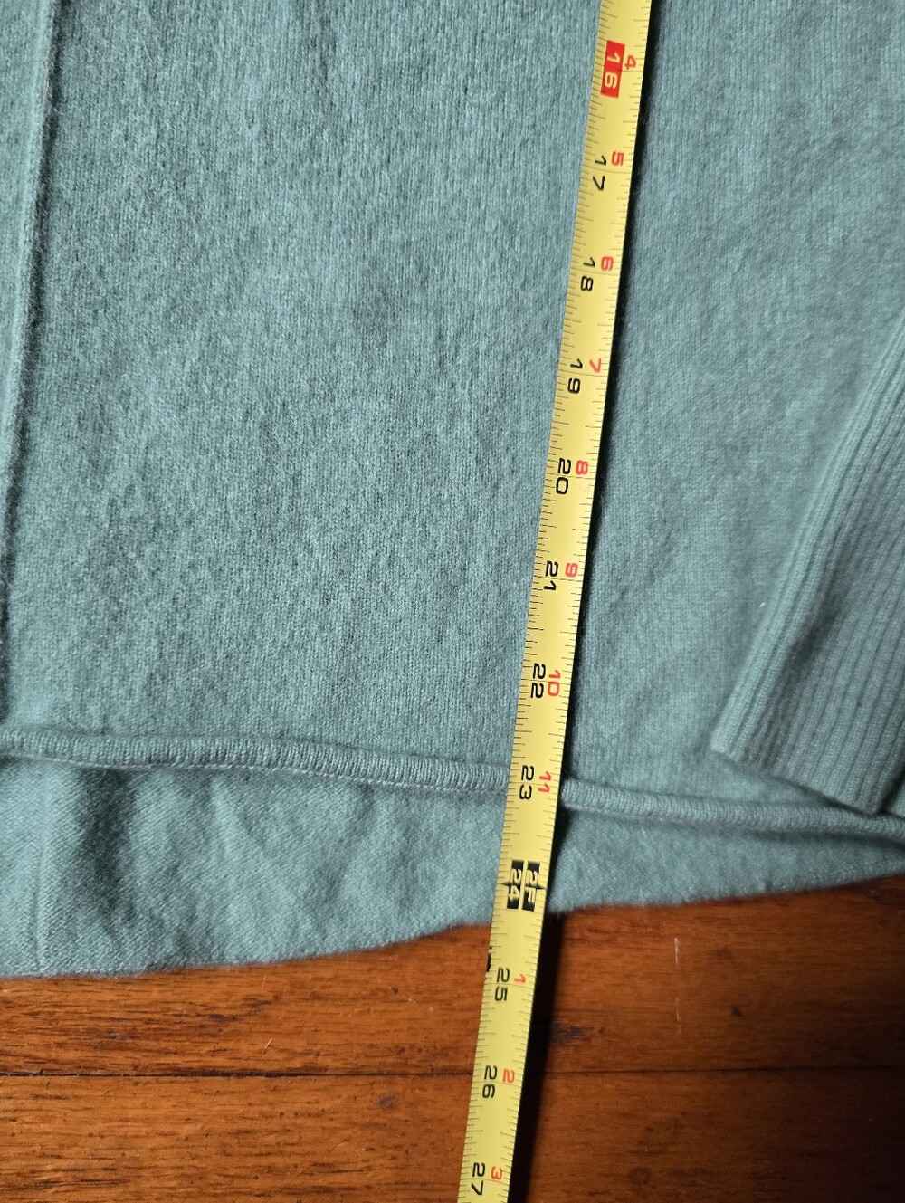 Sundance 100% Cashmere Pullover Sweater Dust Sage Green Medium Lichen Green - Picture 7 of 7